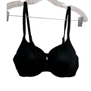 Victoria's Secret Body By Victoria Black Perfect Shape Lace Detail Bra